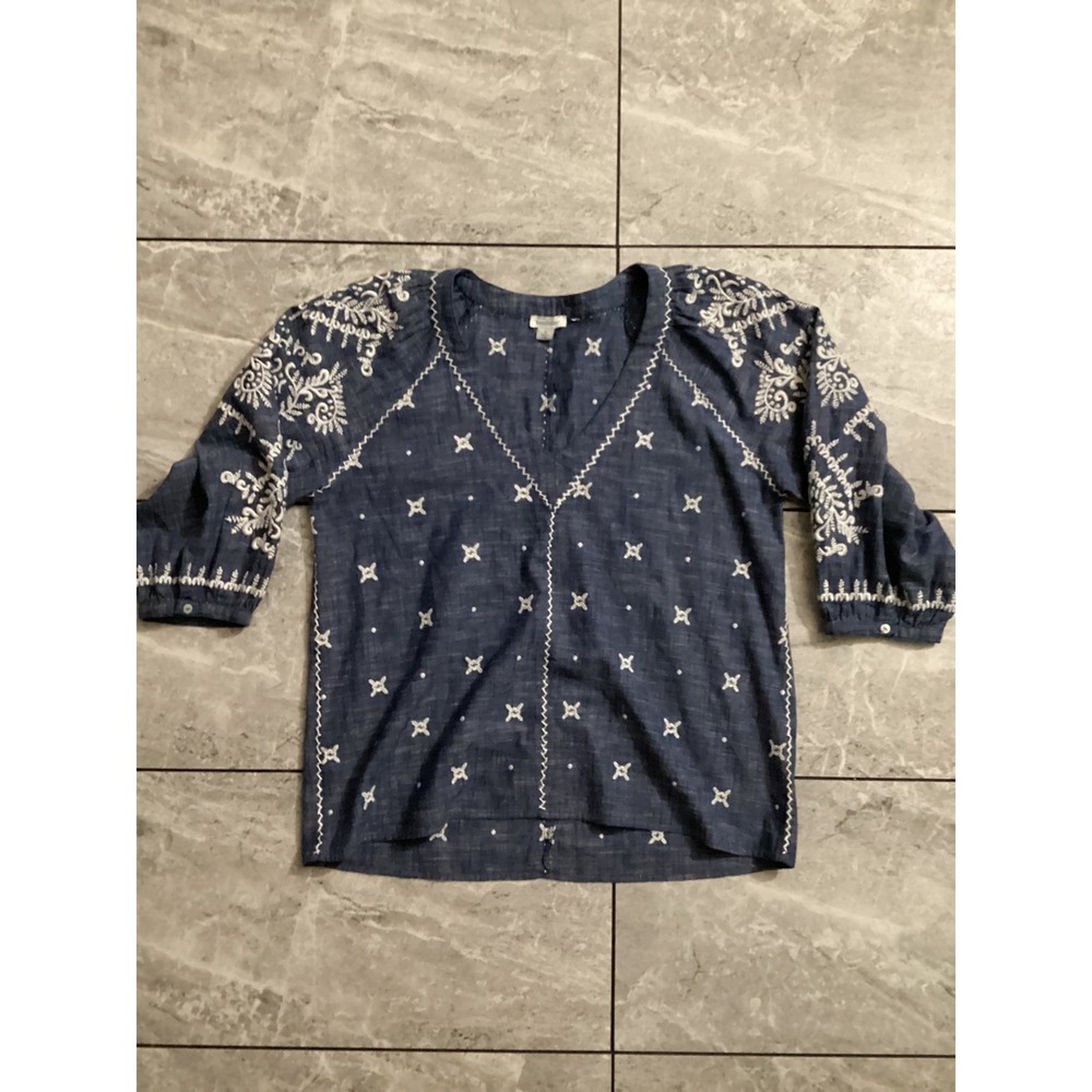 Sundance Blue Cotton Embroidered V-Neck Chambray Blouse Top Medium Boho Floral